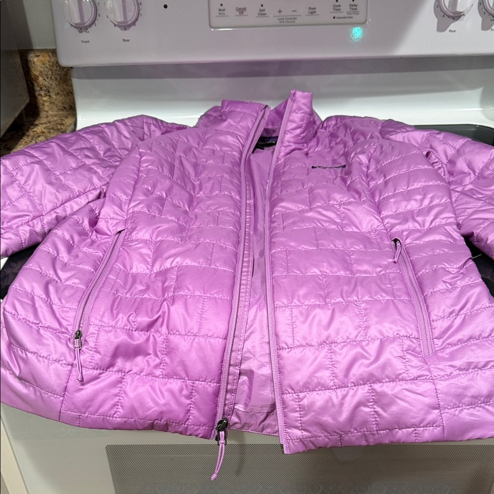 Patagonia Light Pink Jacket - Picture 1 of 3